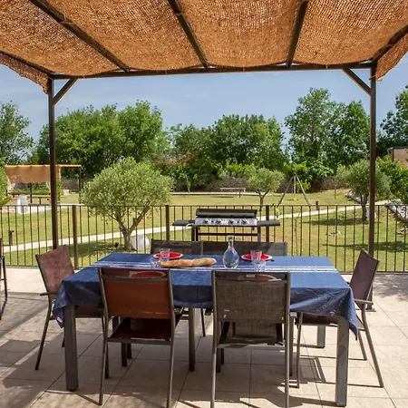 Chantelauze Holiday home
