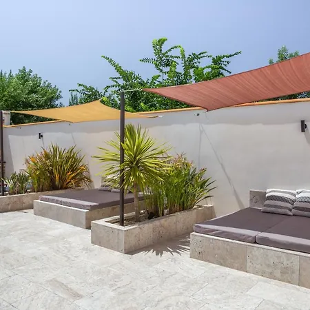Chantelauze Holiday home