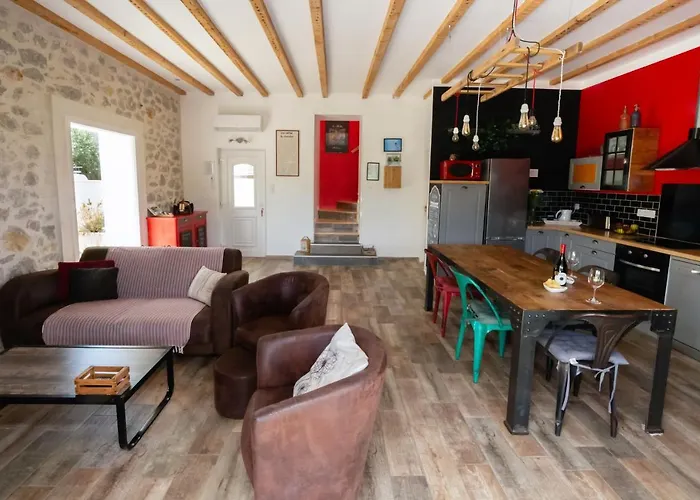 Nyaraló Chantelauze *